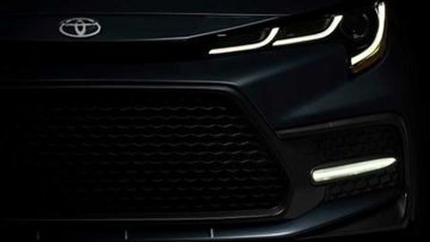 Toyota Corolla Sedan 2019 Siap Lakukan Debut Dunia Besok