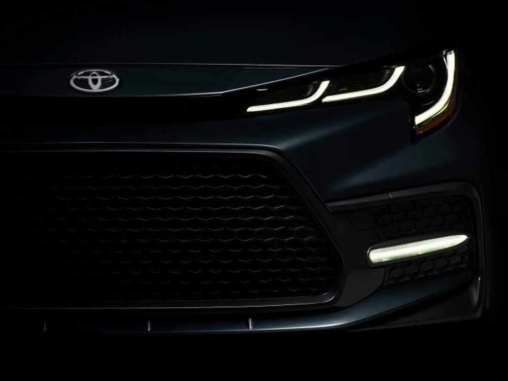 Toyota Corolla Sedan 2019 Siap Lakukan Debut Dunia Besok