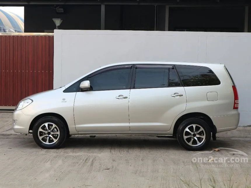 2008 Toyota Innova G Wagon