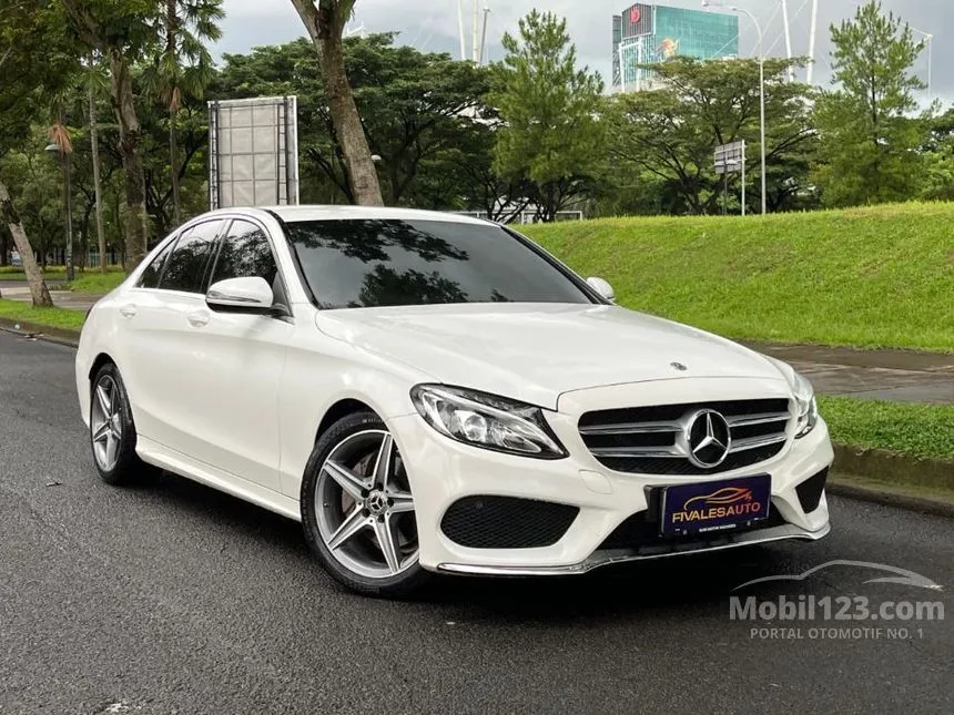 2018 Mercedes-Benz C200 AMG Line Sedan