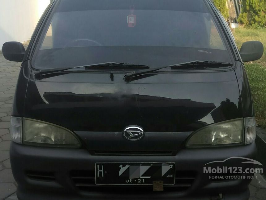 Jual Mobil  Daihatsu  Zebra  2005 BOX 1 3 di Jawa Tengah 