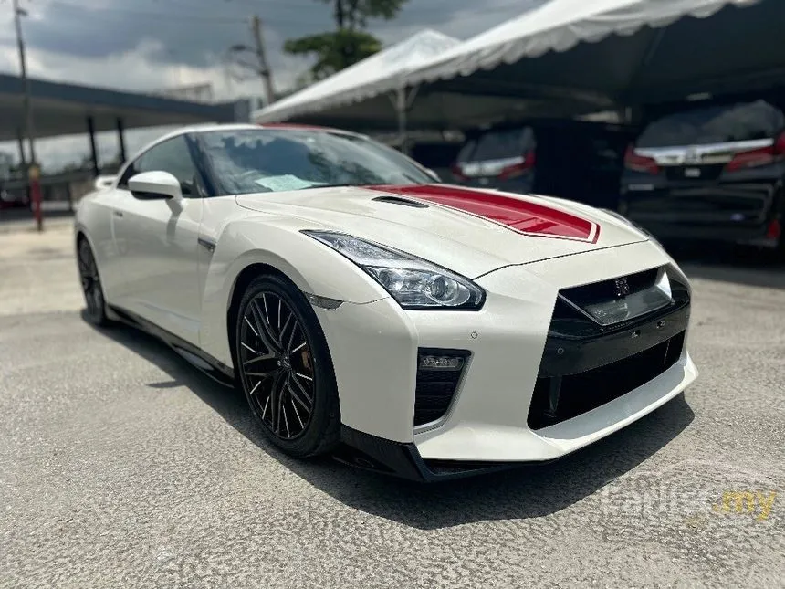 2020 Nissan GT-R Recaro Coupe