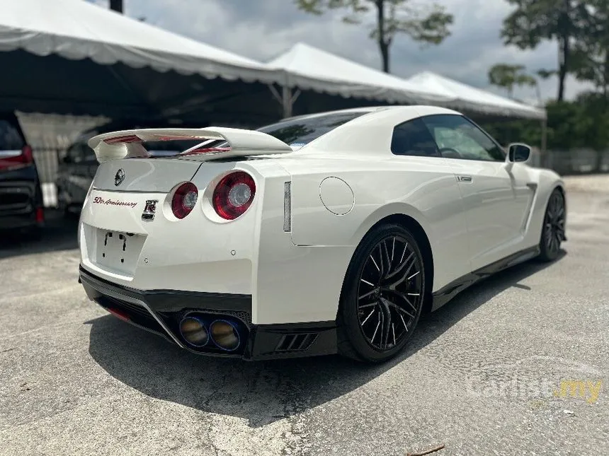 2020 Nissan GT-R Recaro Coupe