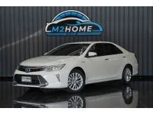 2015 Toyota CAMRY 2.5 (ปี 12-18) Hybrid Navi Sedan