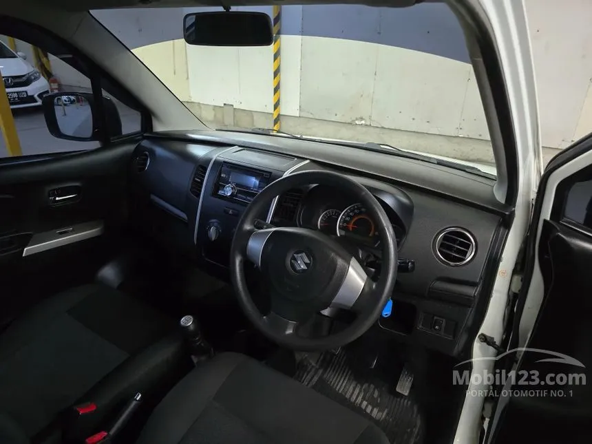 2020 Suzuki Karimun Wagon R GS Hatchback