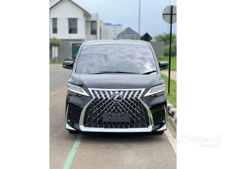 2020 Lexus LM 350 7 Seater MPV