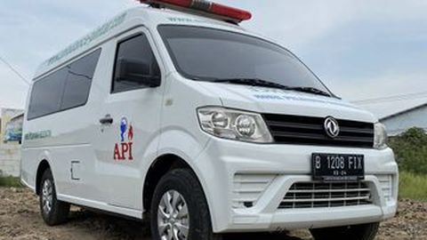 Karoseri Ambulans Curhat, Klien Sering Rewel Soal Desain Stiker Bodi