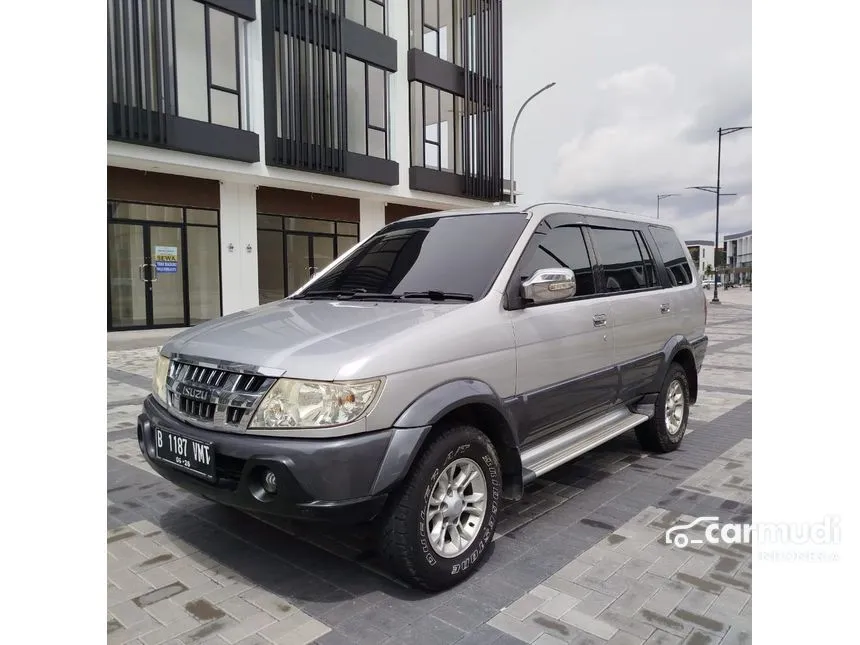 2012 Isuzu Panther LV SUV