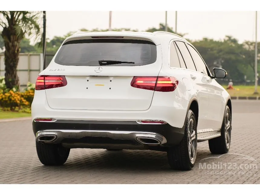 2017 Mercedes-Benz GLC200 Exclusive SUV