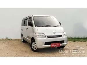 2021 Daihatsu Gran Max 1.5 Mini Bus D PS Van
