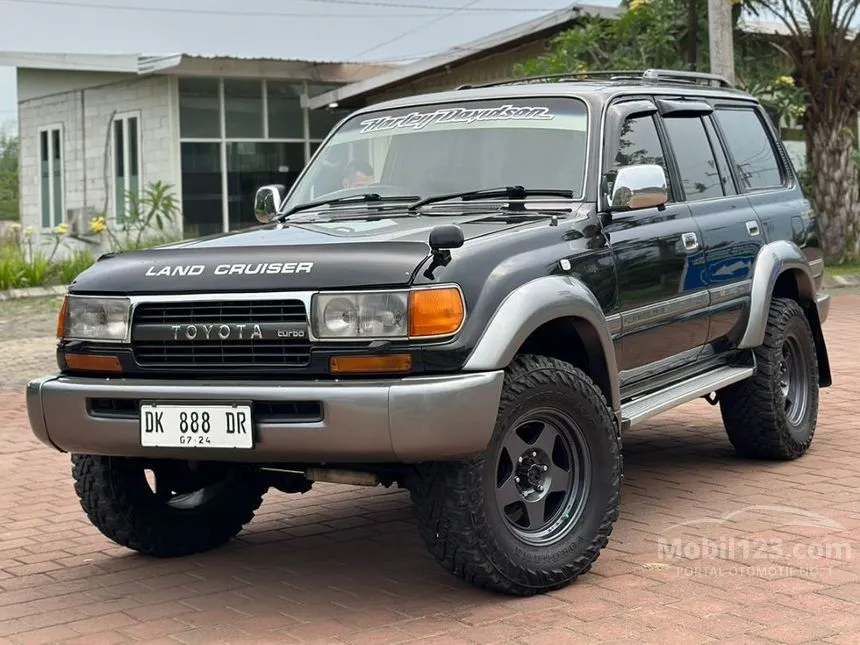 Jual Mobil Toyota Land Cruiser 1998 V6 4.2 Manual 4.2 di Jawa Timur Manual SUV Offroad 4WD Hitam Rp 700.000.000