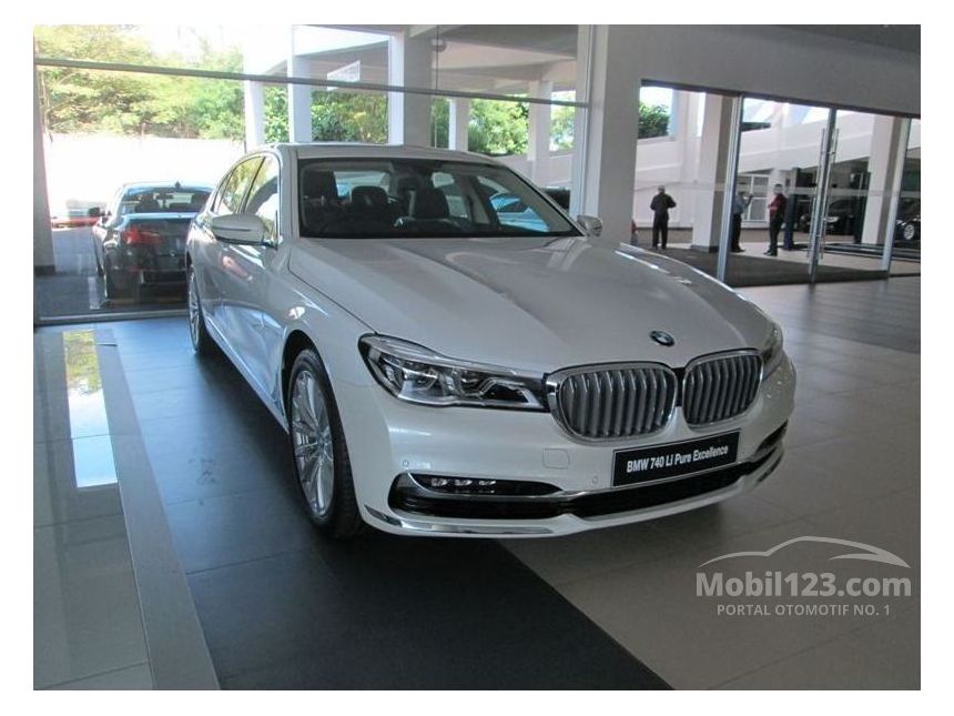 Jual Mobil  BMW 740Li 2019  Pure Excellence 3 0 di  DKI 