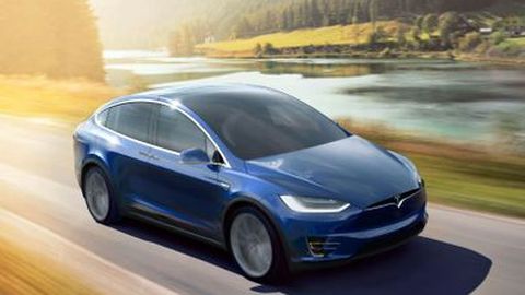 Boss Tesla Prediksi Mobil Autopilot Dua Tahun Lagi