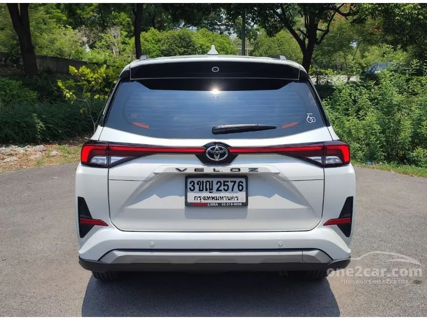 2022 Toyota Veloz Premium Wagon