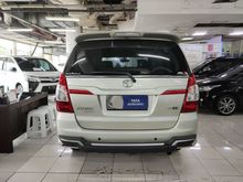 km 27rb.. Toyota Innova 2013 AT