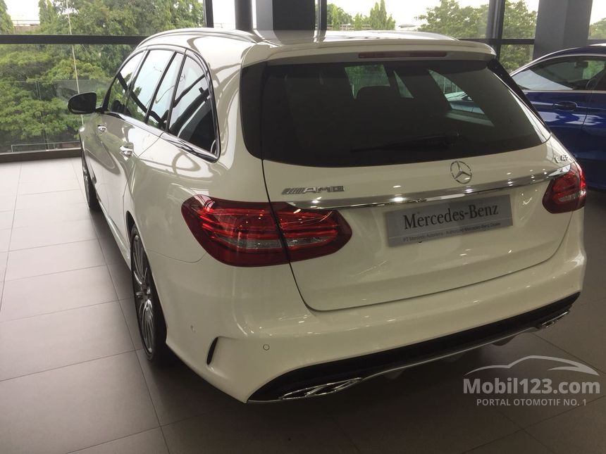 Jual Mobil Mercedes-Benz C43 AMG 2018 AMG 4Matic 3.0 di 