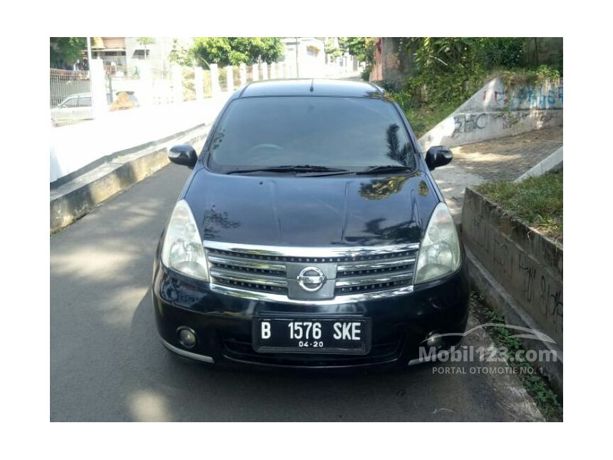 Jual Mobil  Nissan  Grand Livina 2010 Ultimate 1 8 di DKI 