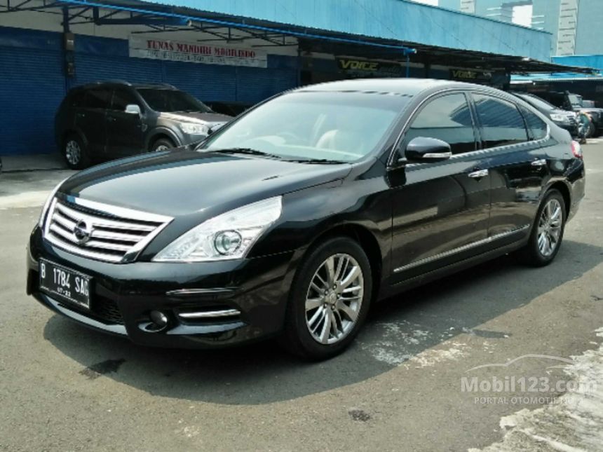 Nissan teana 2012 года