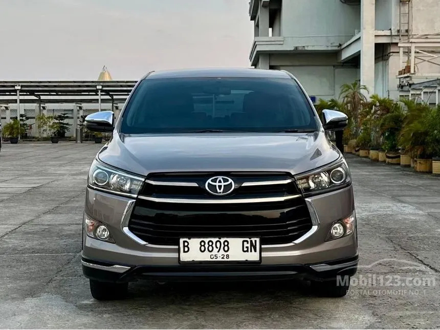 2018 Toyota Kijang Innova Venturer MPV