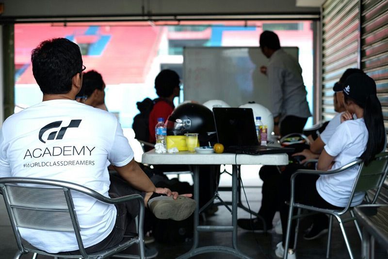 6 Finalis Nissan GT Academy Asal Indonesia Siapkan Diri Menuju Silverstone 1