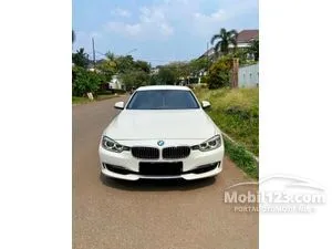 2013 BMW 320i 2.0 Sport Sedan