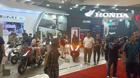 Ribuan Motor Honda Terjual di GIIAS 2023, Skutik Terlaris