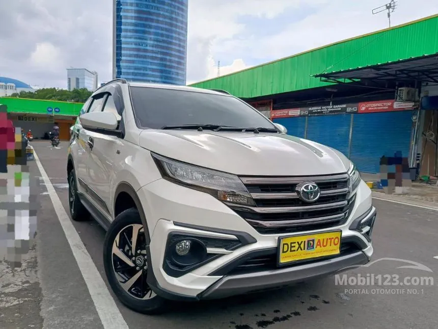 Jual Mobil Toyota Rush 2024 GR Sport 1.5 di DKI Jakarta Automatic SUV Putih Rp 215.000.000