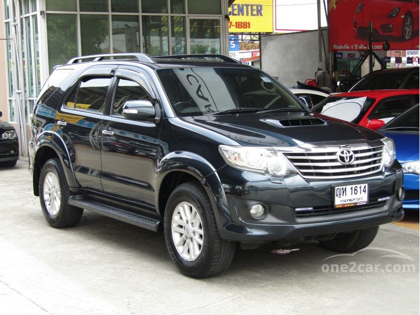 Toyota Fortuner 2011 V 3.0 In กรุงเทพและปริมณฑล Automatic Wagon สีดำ ...