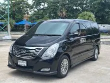 2015 Hyundai GRAND STAREX 2.5 (ปี 10-17) Premium Wagon
