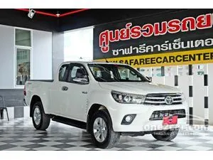 2017 Toyota HILUX REVO 2.4 E Prerunner Smart Cab Pickup