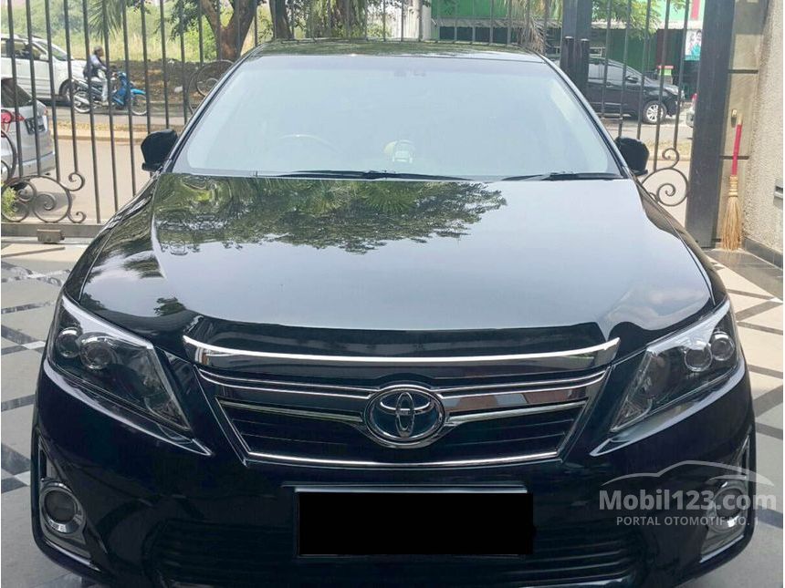 Jual Mobil  Toyota  Camry  Hybrid  2012 Hybrid  2 5 di DKI 