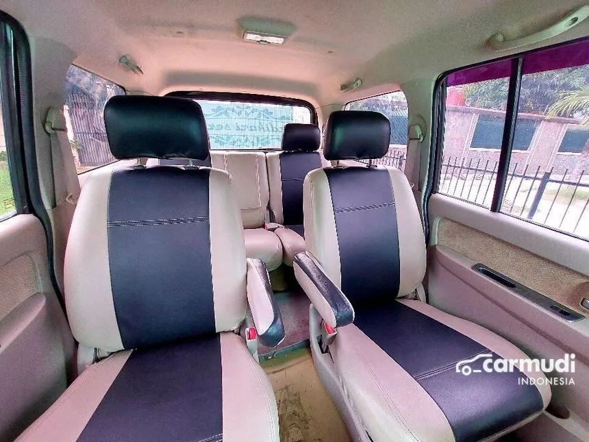 2009 Suzuki APV SGX Luxury Van