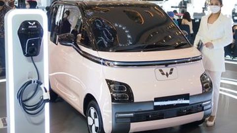 Indonesia Masuk Era Mobil Listrik, Produsen Oli Ikut Bersiap