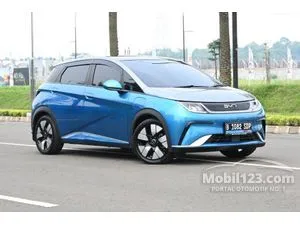 2025 BYD Dolphin Premium Extended Range Hatchback