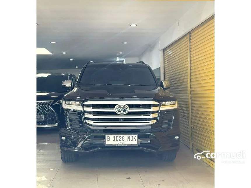 2024 Toyota Land Cruiser 300 VX-R SUV