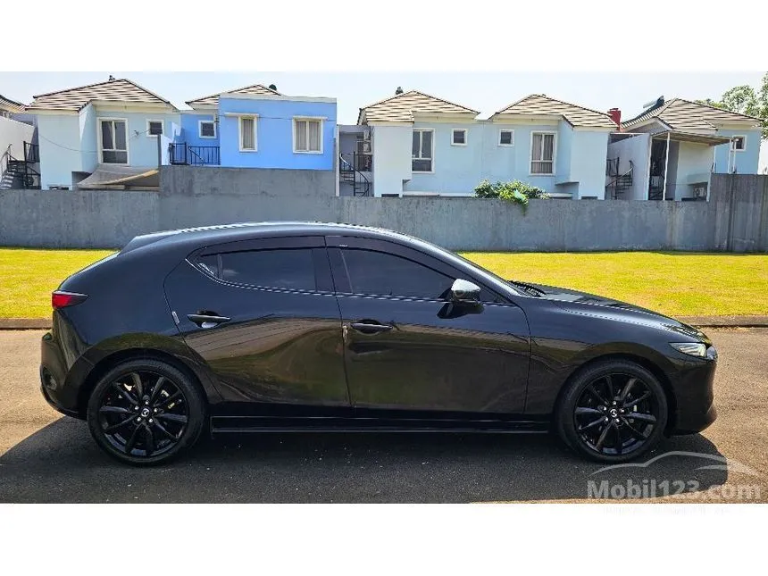 2023 Mazda 3 SKYACTIV-G Hatchback