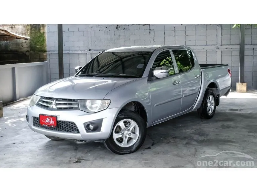 2012 Mitsubishi TRITON GLX Double Cab Pickup