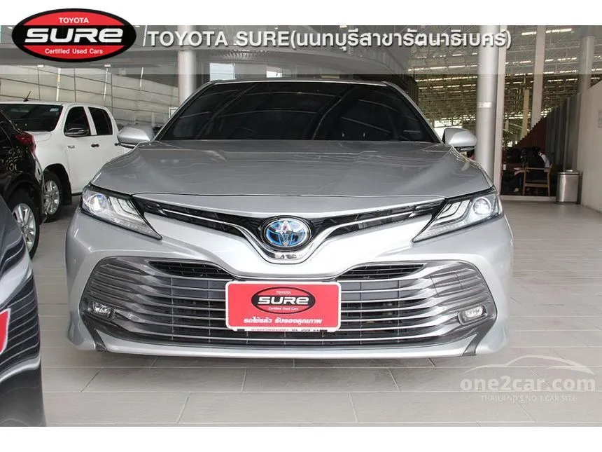 2020 Toyota Camry Hybrid Premium Sedan