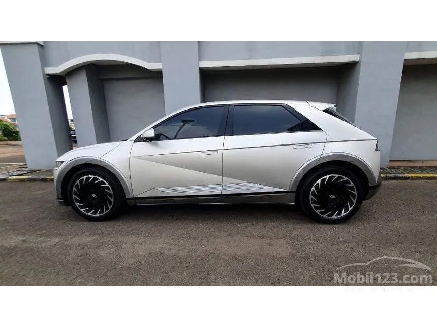 2022 Hyundai IONIQ 5 Signature Long Range SUV