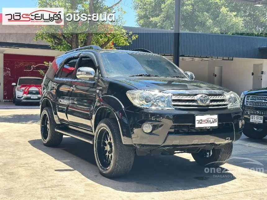 2009 Toyota FORTUNER V SUV