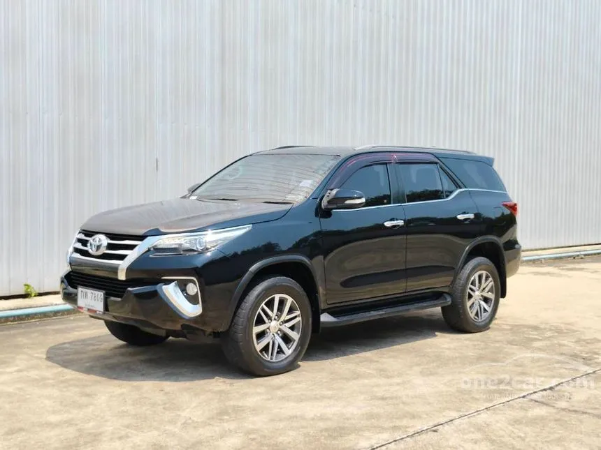 2016 Toyota FORTUNER V SUV