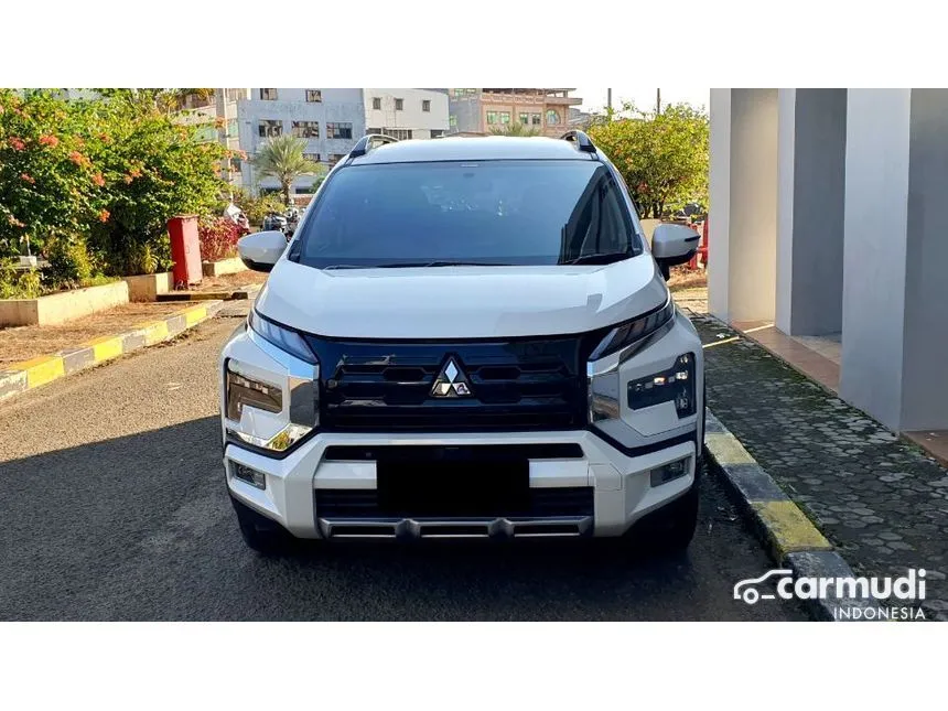 2023 Mitsubishi Xpander Cross Premium MPV