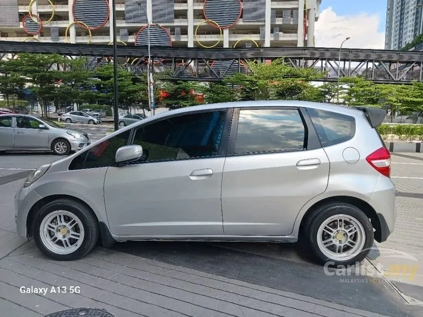 2013 Honda Jazz i-VTEC Hatchback