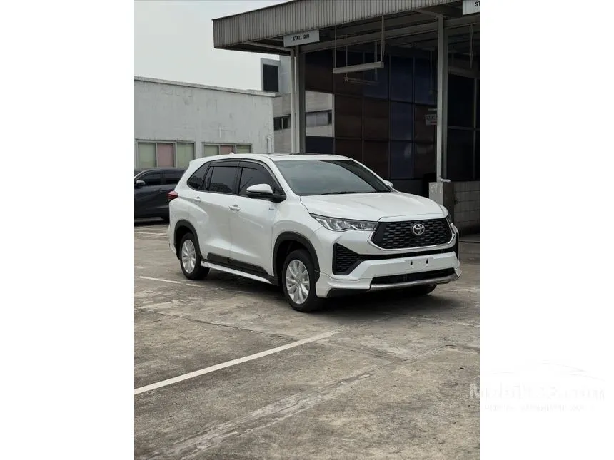2026 Toyota Kijang Innova Zenix V HV (Premium Color) MPV