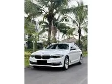 2017 BMW 530i 2.0 Luxury Sedan White on Brown Odo 40 Rb (TERMURAH)
