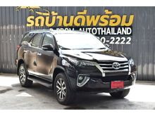 2015 Toyota Fortuner 2.8 (ปี 15-18) V SUV