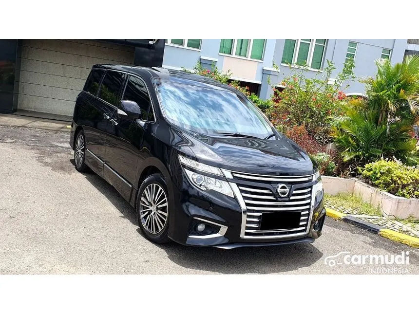 2014 Nissan Elgrand Highway Star MPV