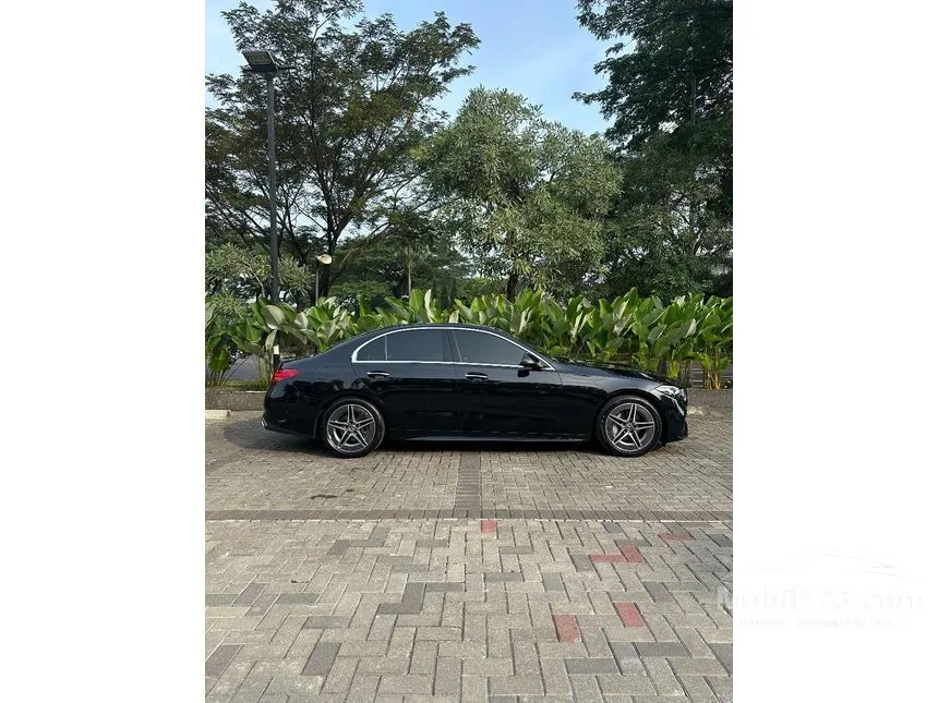 2023 Mercedes-Benz C300 AMG Line Sedan