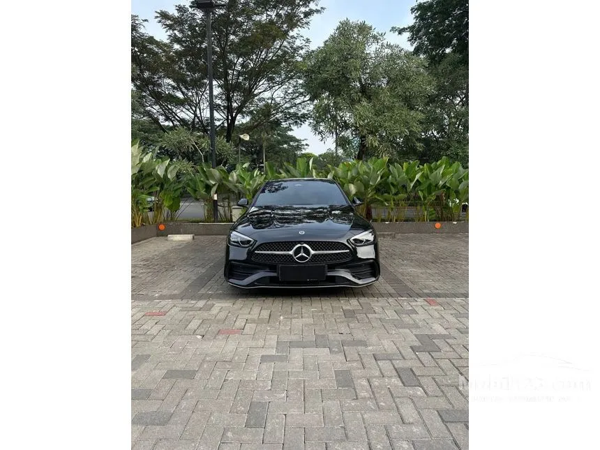 2023 Mercedes-Benz C300 AMG Line Sedan