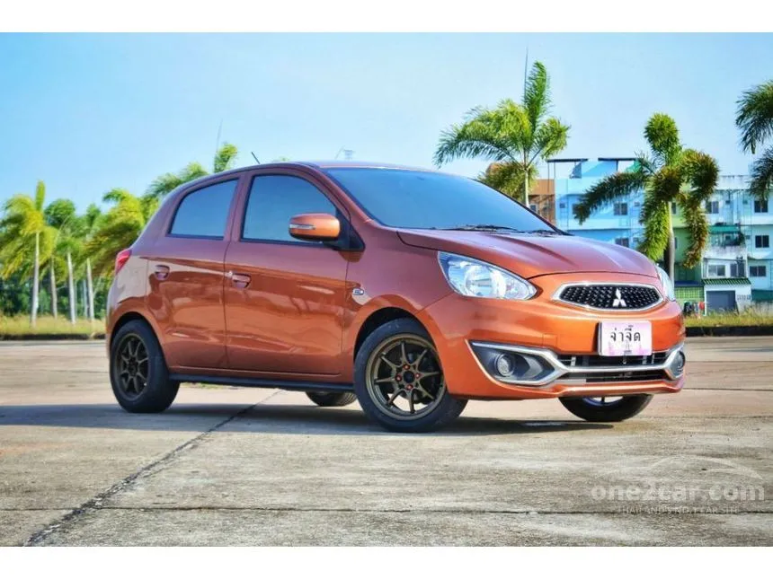 2017 Mitsubishi MIRAGE GLX Hatchback